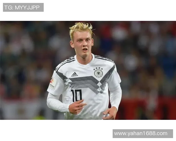 从默默无闻到耀眼星光努力拼搏成就足球明星的传奇之路 从默默无闻到耀眼星光努力拼搏成就足球明星的传奇之路